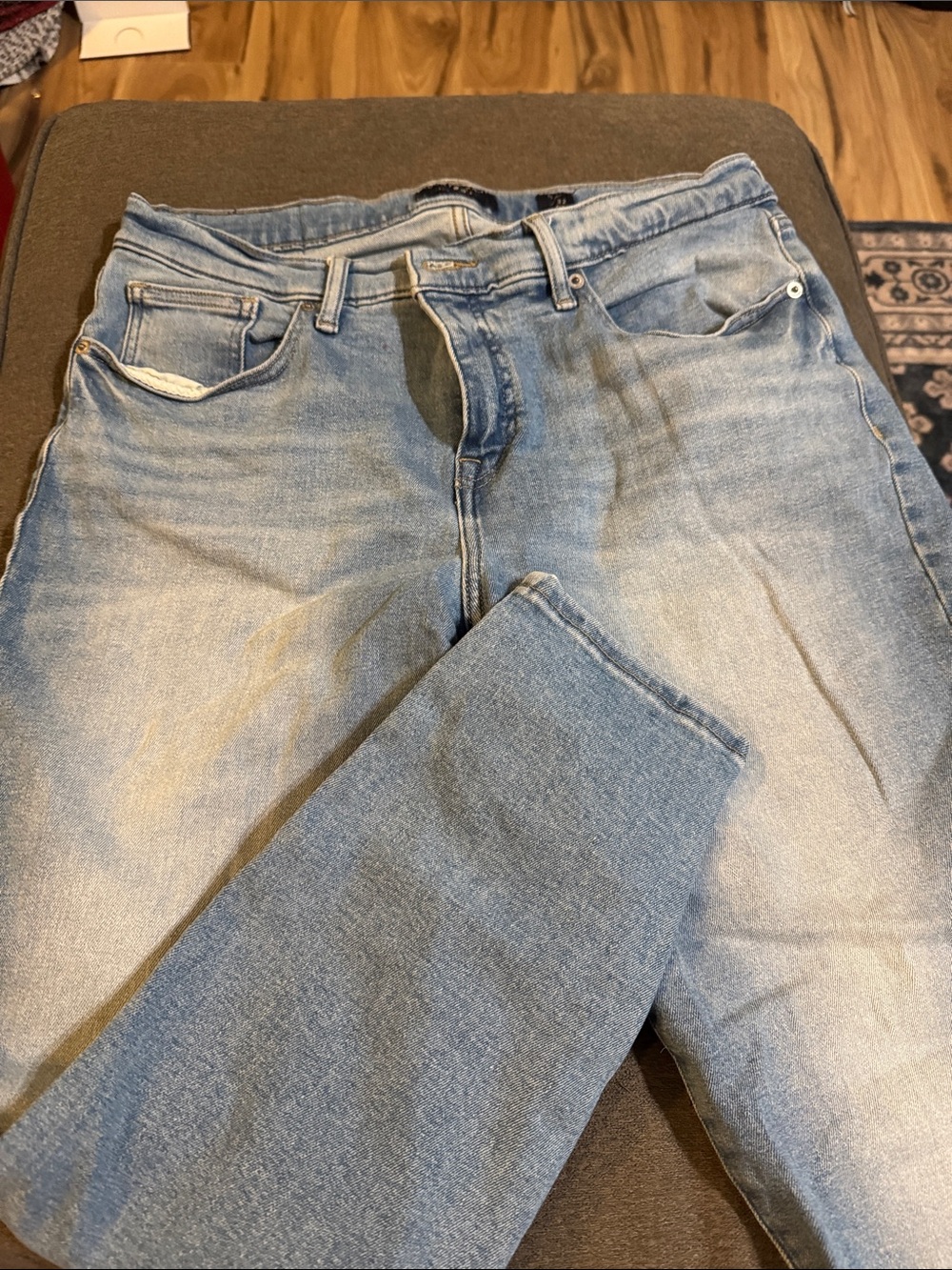 Women’s skinny jeans